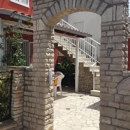 Apartment Matej Pula Zewnętrze zdjęcie